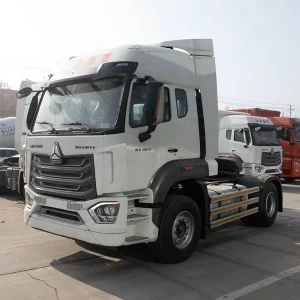 Factory Direct Supply Air Suspension Cabin NX 4×2 336HP Tractor Truck for Regional Highway Cargo Transportation